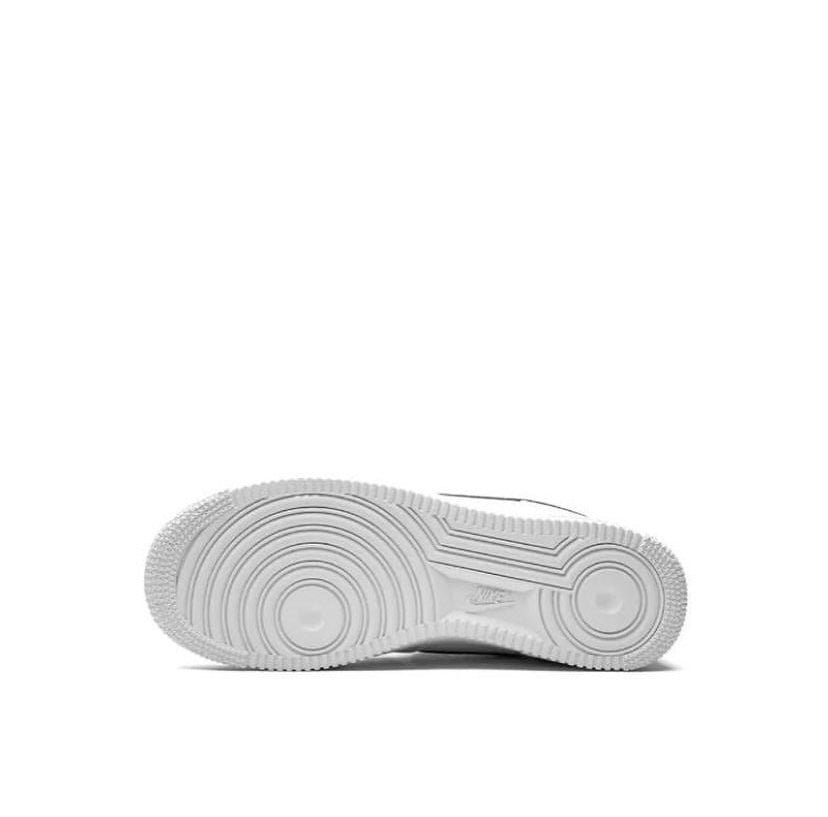 Nike Air Force 1 white and black