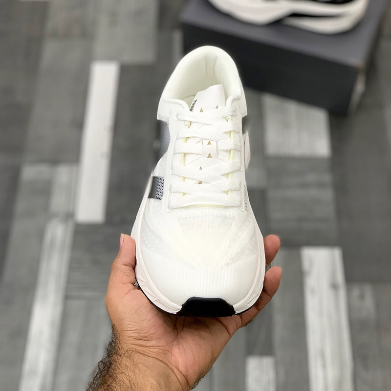 New Balance FuelCell Rebel v4 SC Elite Off White