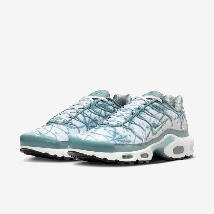 Nike Air Max Plus Waterway Fibreglass White