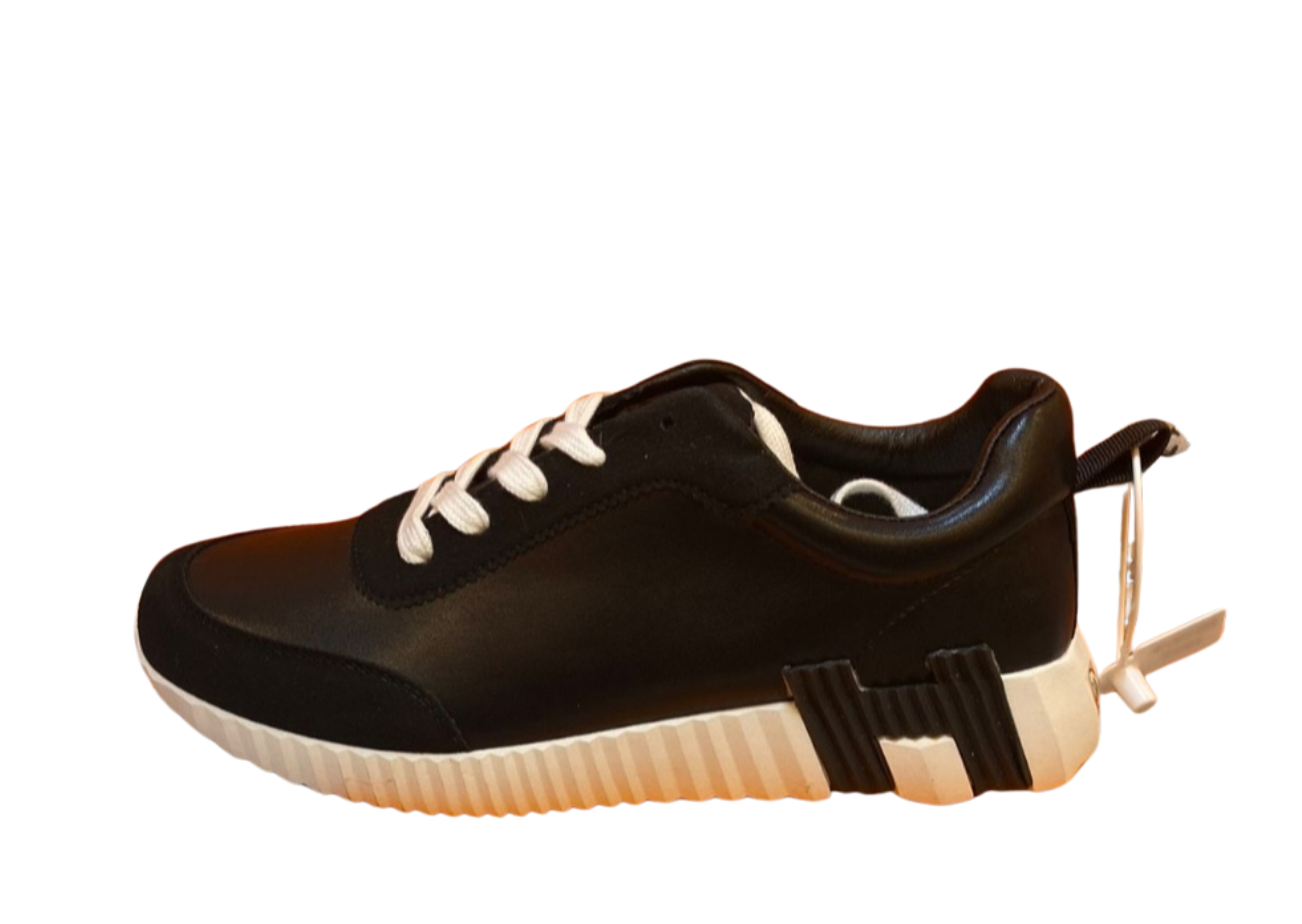 Hermes Bouncing Black & White